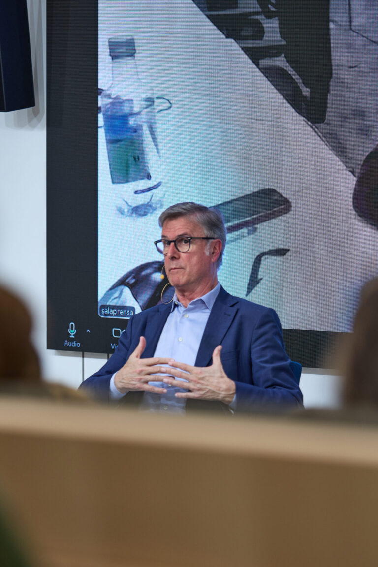 Talks 2 2024 Gurutz Linazasoro